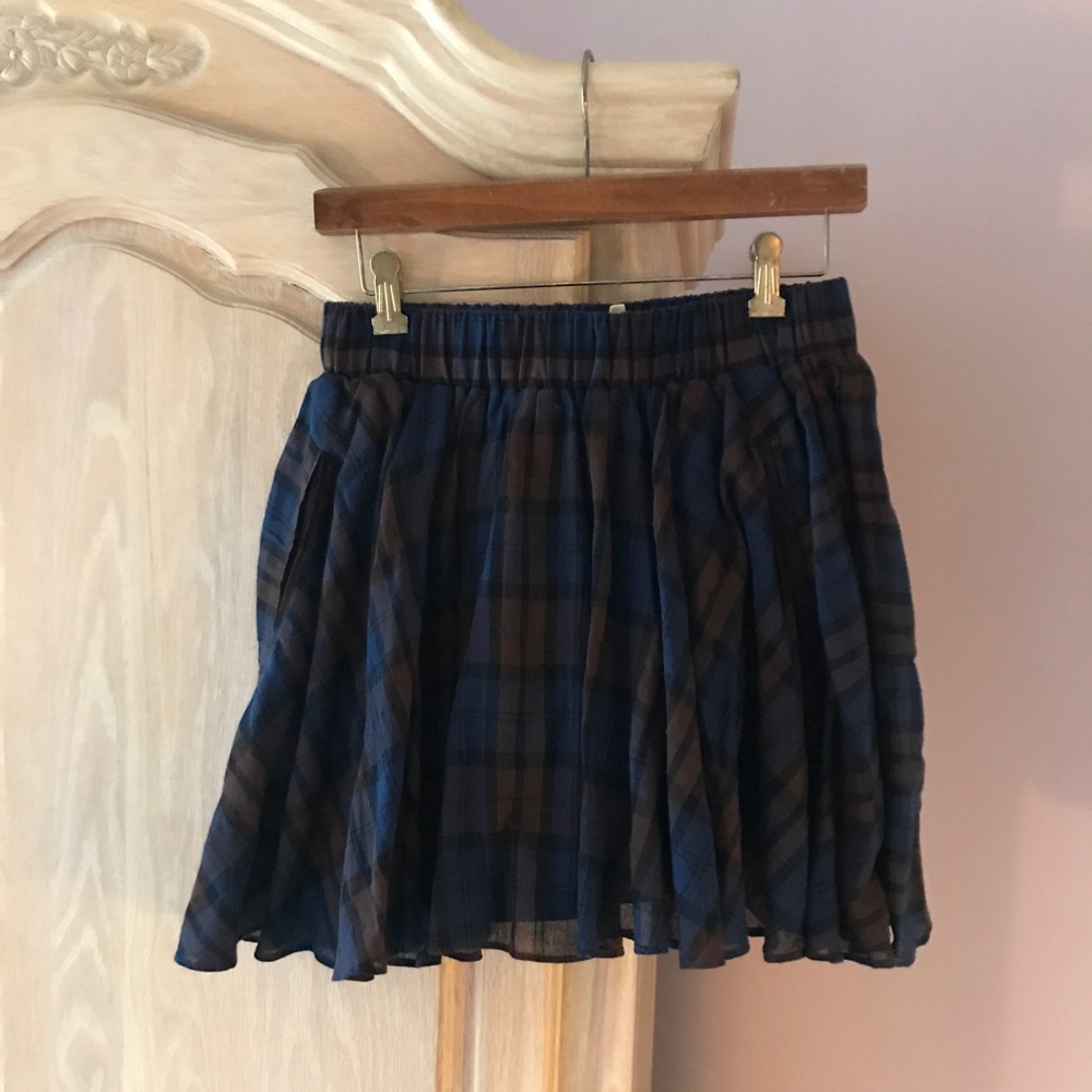 UO plaid skirt